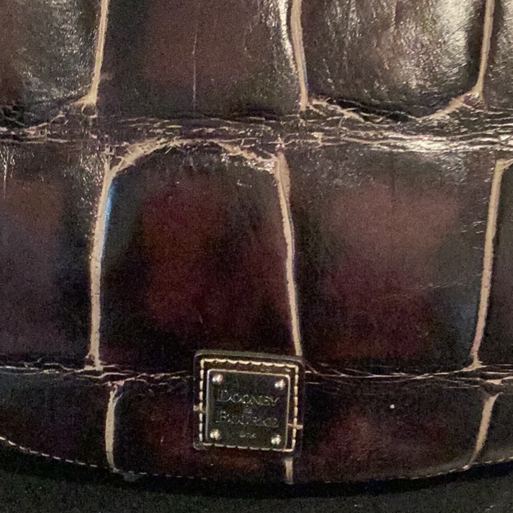 NEW Dooney & Bourke Large Luna Bag from the Nile Collection, Shoulder Bag, Brown - Picture 2 of 8